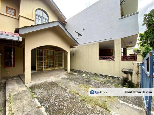 House for sale in Puchong, Majlis Bandaraya Subang Jaya
