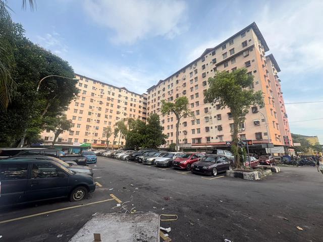 Apartment for sale in Petaling, Subang Jaya