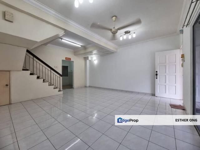 House for sale in Petaling, Subang Jaya