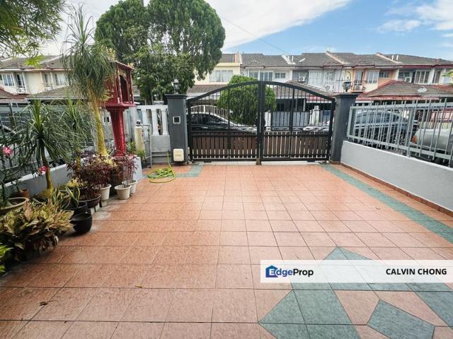 House for sale in Petaling, Subang Jaya