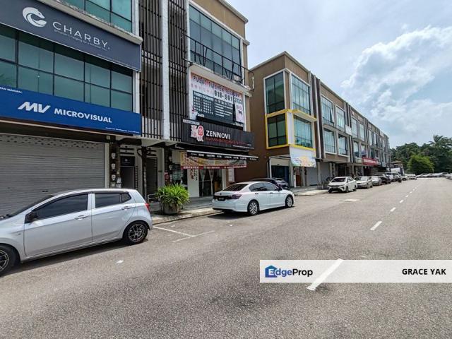 Shop for rent in Bukit Ledang, Johor