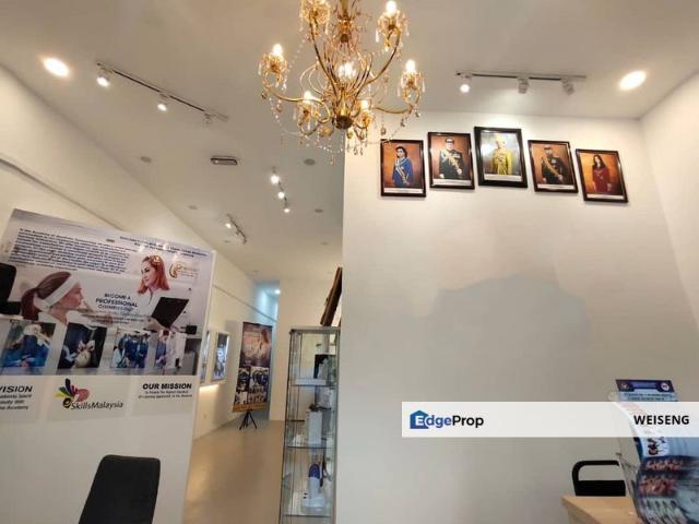 Shop for sale in Bukit Ledang, Johor