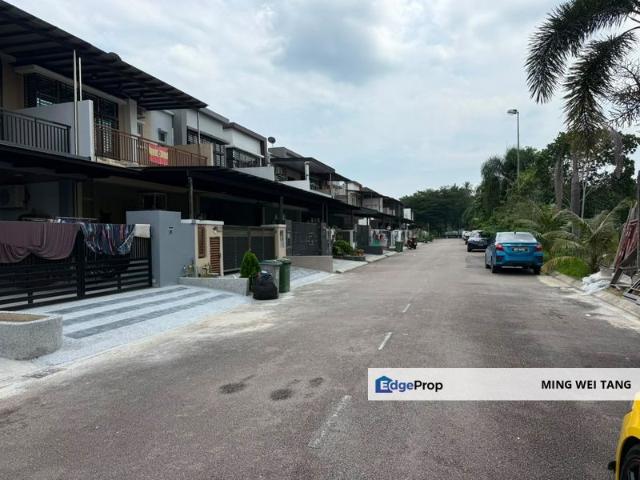 House for sale in Taman Pulai Hijauan, Iskandar Puteri