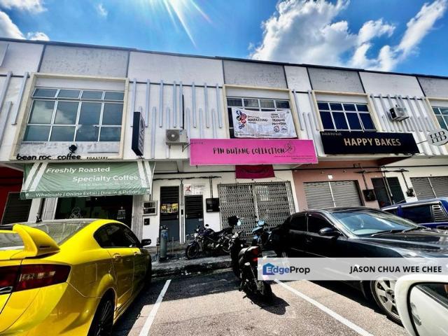 Shop for rent in Bukit Ledang, Johor