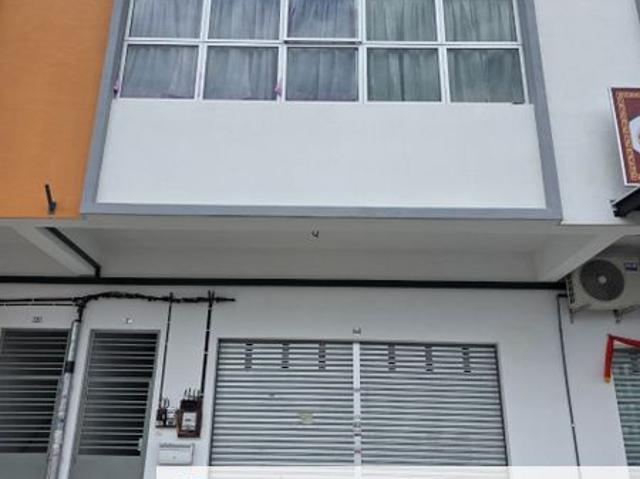 Shop for rent in Bukit Ledang, Johor
