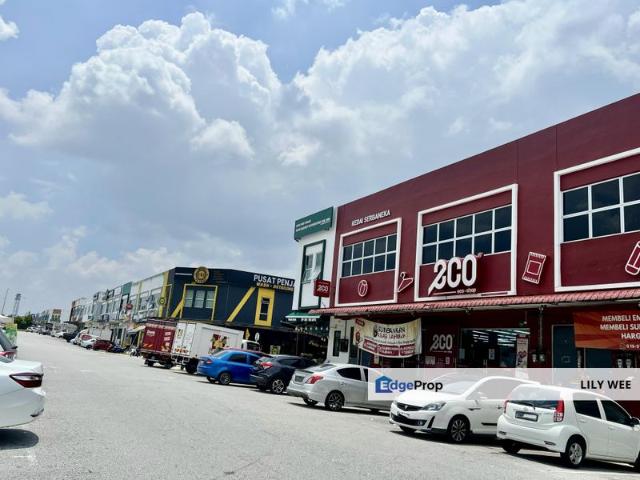Shop for rent in Bukit Ledang, Johor