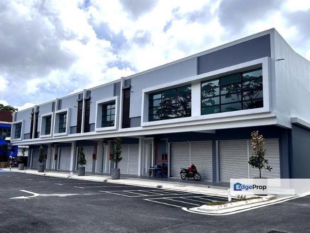 Shop for rent in Bukit Ledang, Johor