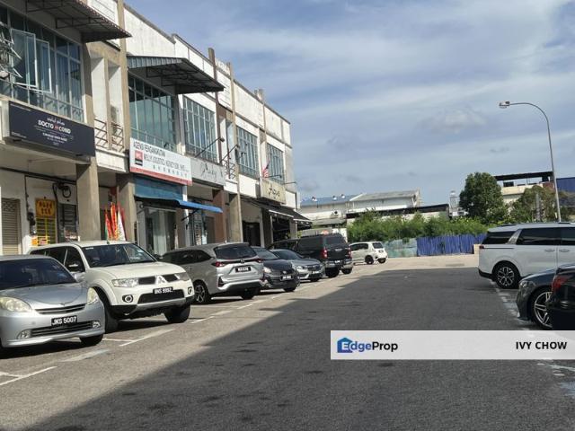 Shop for rent in Bukit Ledang, Johor
