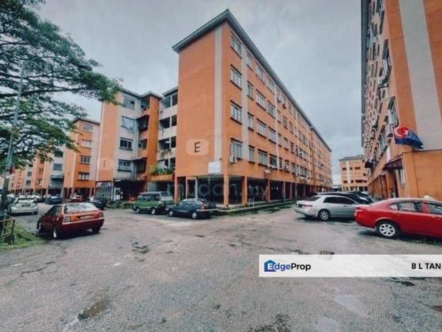 Flat for sale in Bukit Ledang, Johor