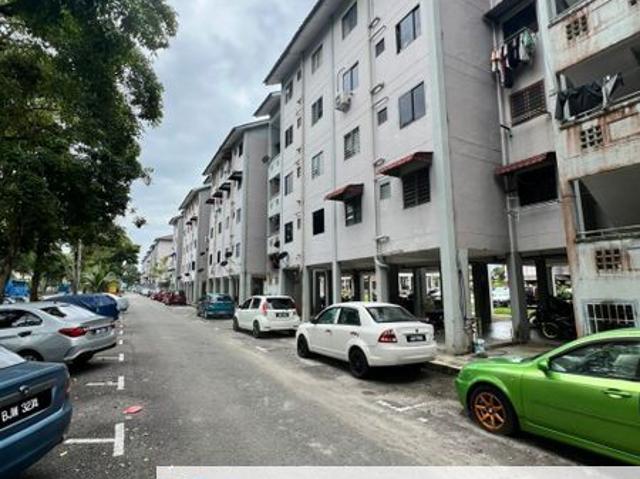 Flat for sale in Bukit Ledang, Johor