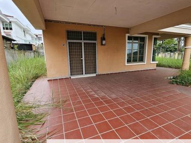 House for sale in Malaka