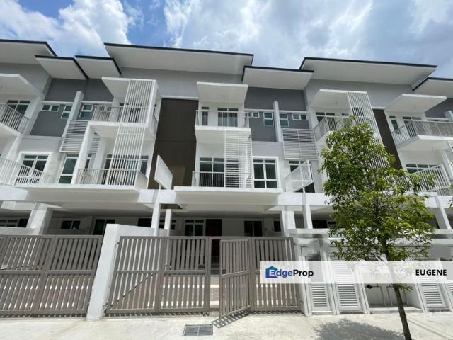 House for sale in Langat, Selangor