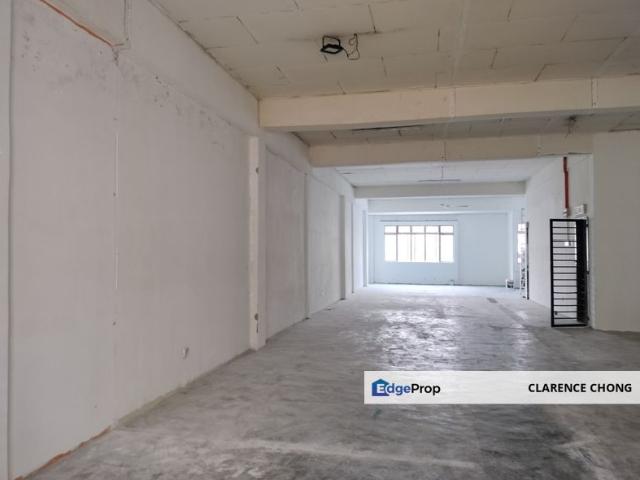 Shop for rent in Petaling, Subang Jaya