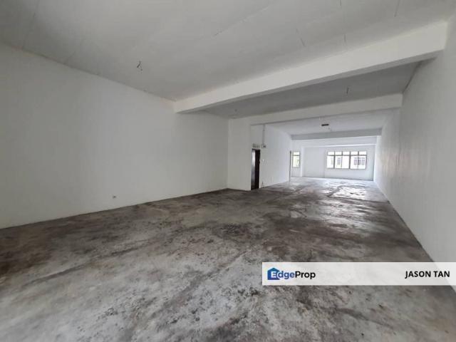 Shop for rent in Petaling, Subang Jaya