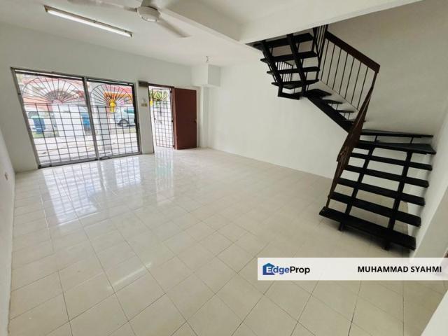 House for sale in Petaling, Subang Jaya