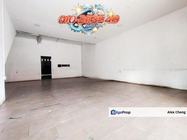 Shop for rent in Petaling, Subang Jaya