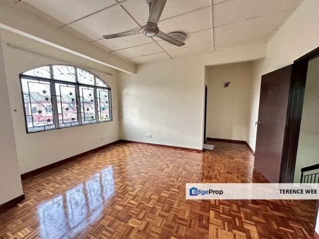 House for sale in Petaling, Subang Jaya