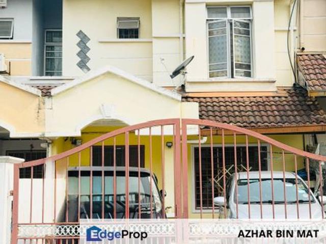 House for sale in Seri Kembangan, Majlis Bandaraya Subang Jaya