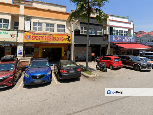 Shop for sale in Petaling, Subang Jaya