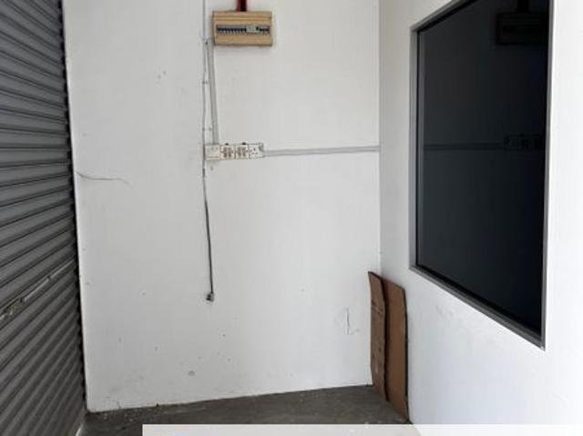 Shop for rent in Petaling, Subang Jaya