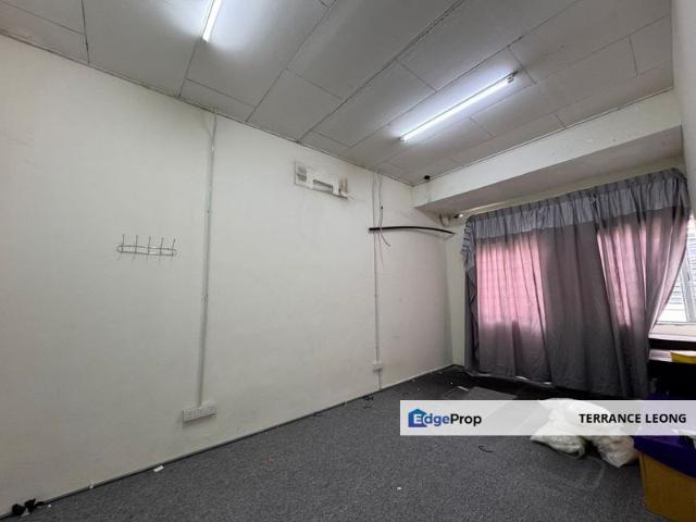 Shop for rent in Petaling, Subang Jaya
