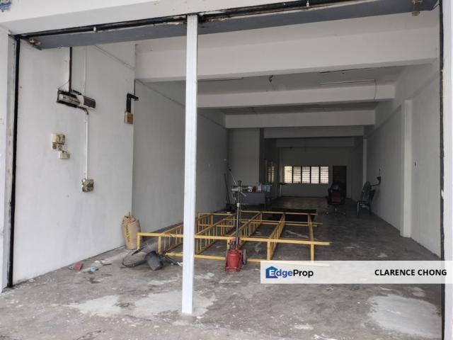 Shop for rent in Petaling, Subang Jaya