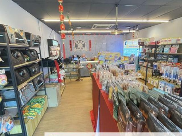 Shop for rent in Petaling, Damansara Damai