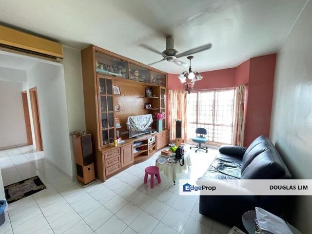 Flat for sale in Puchong, Majlis Bandaraya Subang Jaya