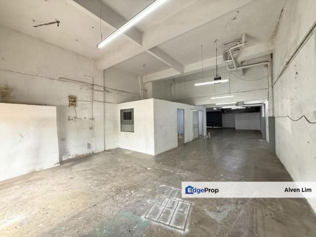 Shop for rent in Kepong, Kuala Lumpur