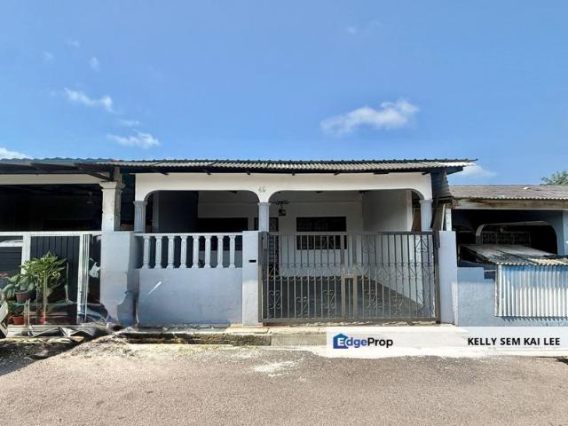 House for sale in Batu Pahat, Johor