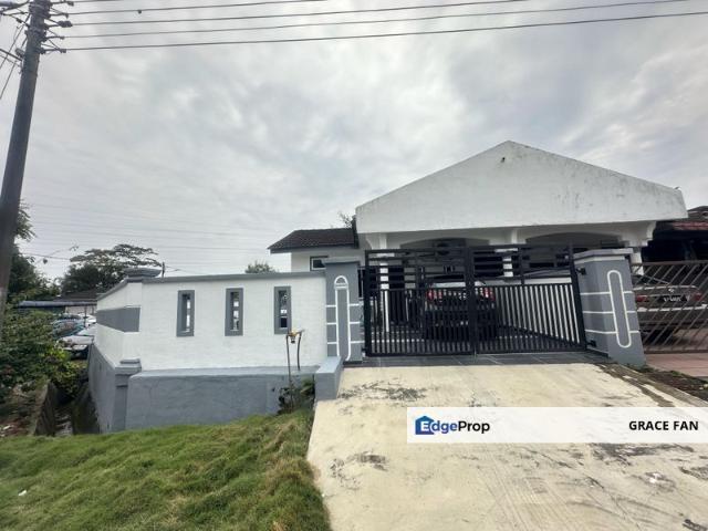 House for sale in Kahang, Johor