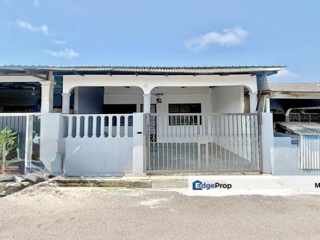 House for sale in Kahang, Johor