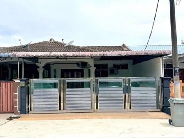 House for sale in Kahang, Johor