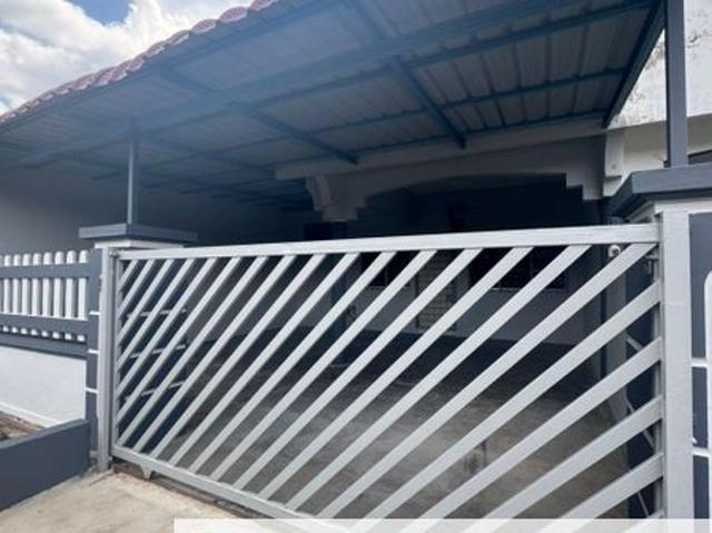 House for sale in Kahang, Johor