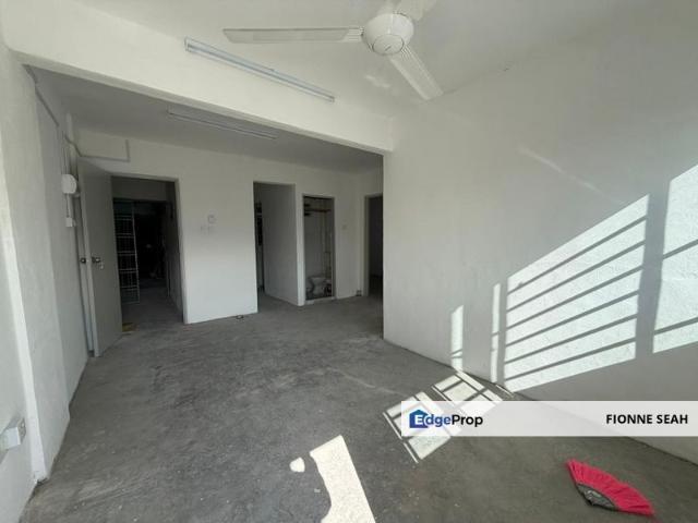 Flat for sale in Wellesley, Penang