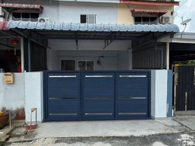 Terraced House for sale in Batu Pahat, Johor