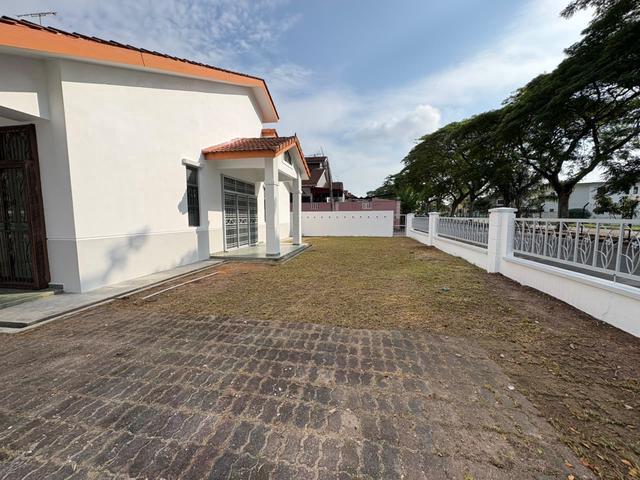 Terraced House for sale in Ulu Tiram, Johor
