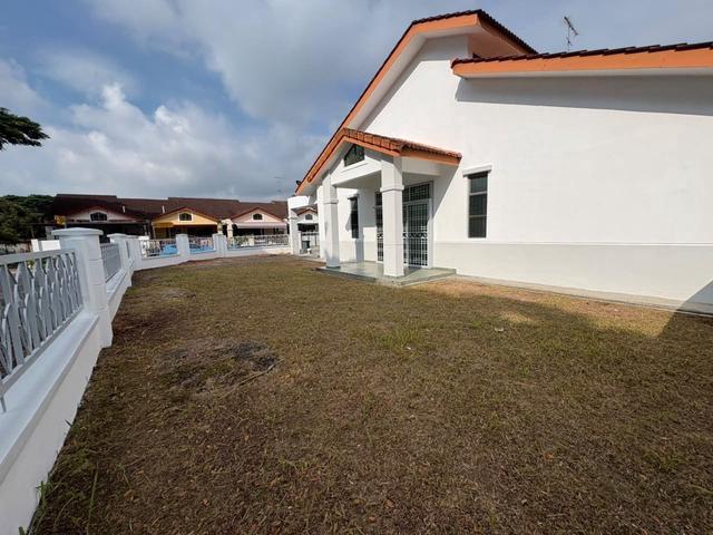 Terraced House for sale in Ulu Tiram, Johor