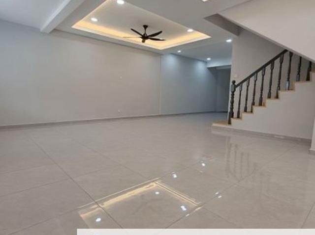 House for sale in Ulu Tiram, Johor