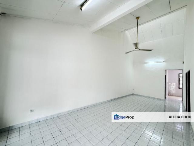 House for sale in Ulu Tiram, Johor