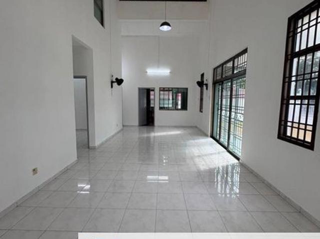 House for sale in Ulu Tiram, Johor