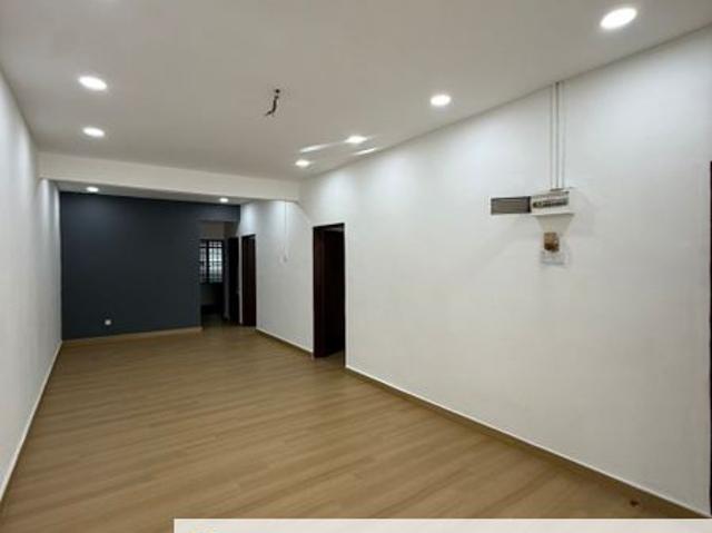 House for sale in Ulu Tiram, Johor