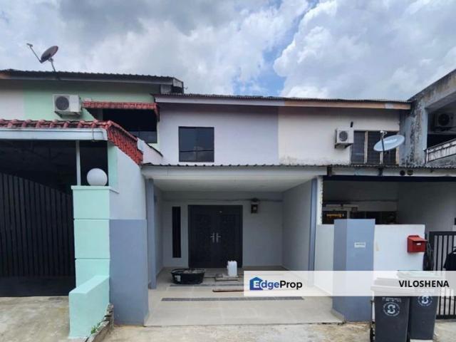 House for sale in Ulu Tiram, Johor