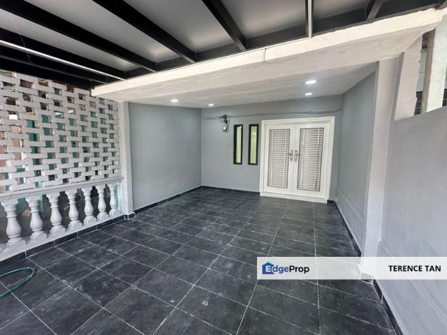 House for sale in Ulu Tiram, Johor
