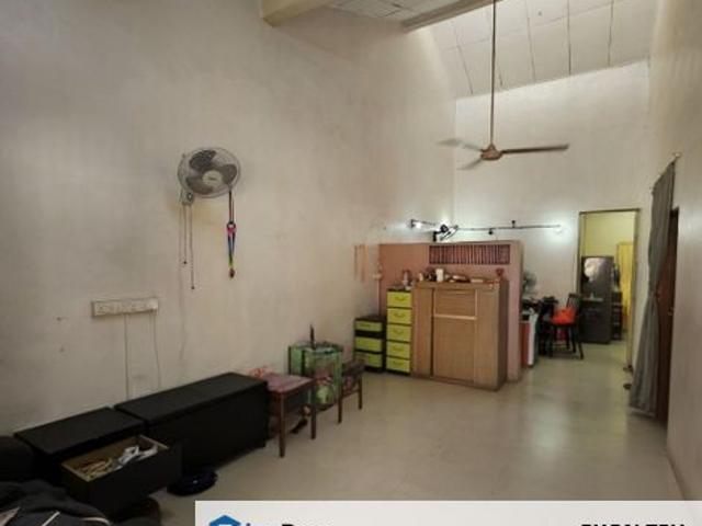 House for sale in Ulu Tiram, Johor