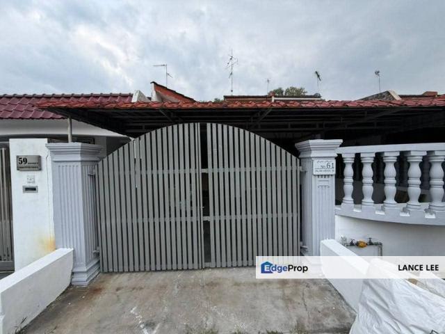 House for sale in Ulu Tiram, Johor