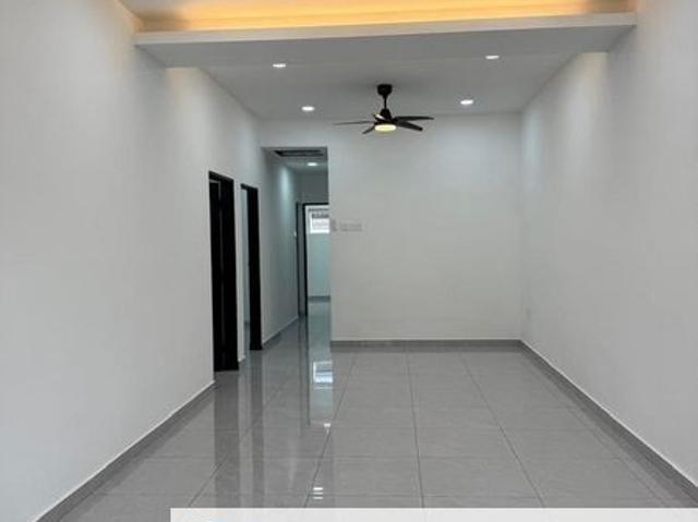 House for sale in Ulu Tiram, Johor