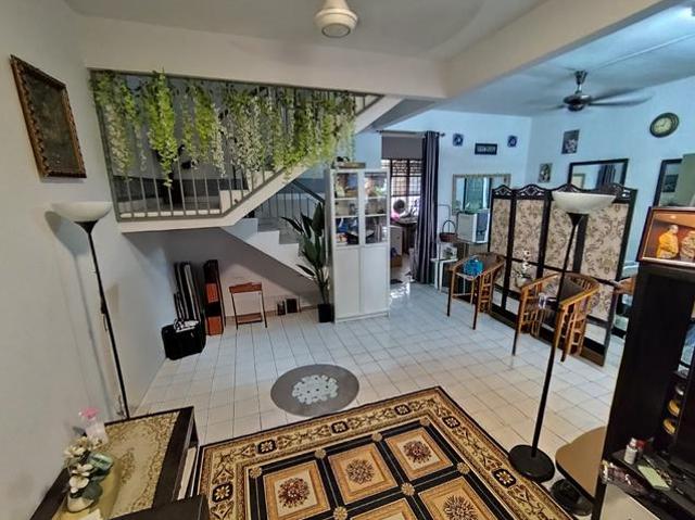 Terraced House for sale in Ulu Tiram, Johor