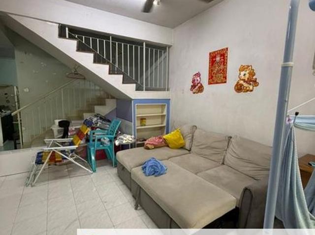 House for sale in Ulu Tiram, Johor