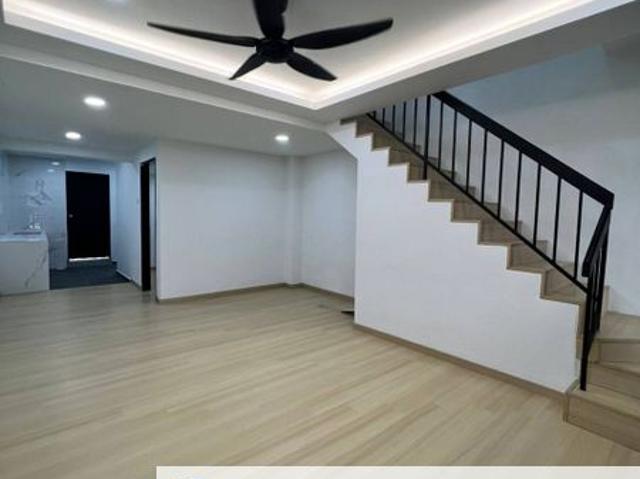 House for sale in Ulu Tiram, Johor